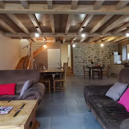Grand Renove 8 Pers En Haute-loire Calme Et Nature *