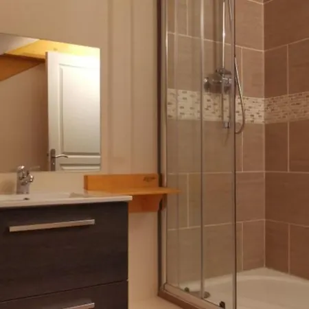 Grand Renove 8 Pers En Haute-loire Calme Et Nature Saint-Jeures